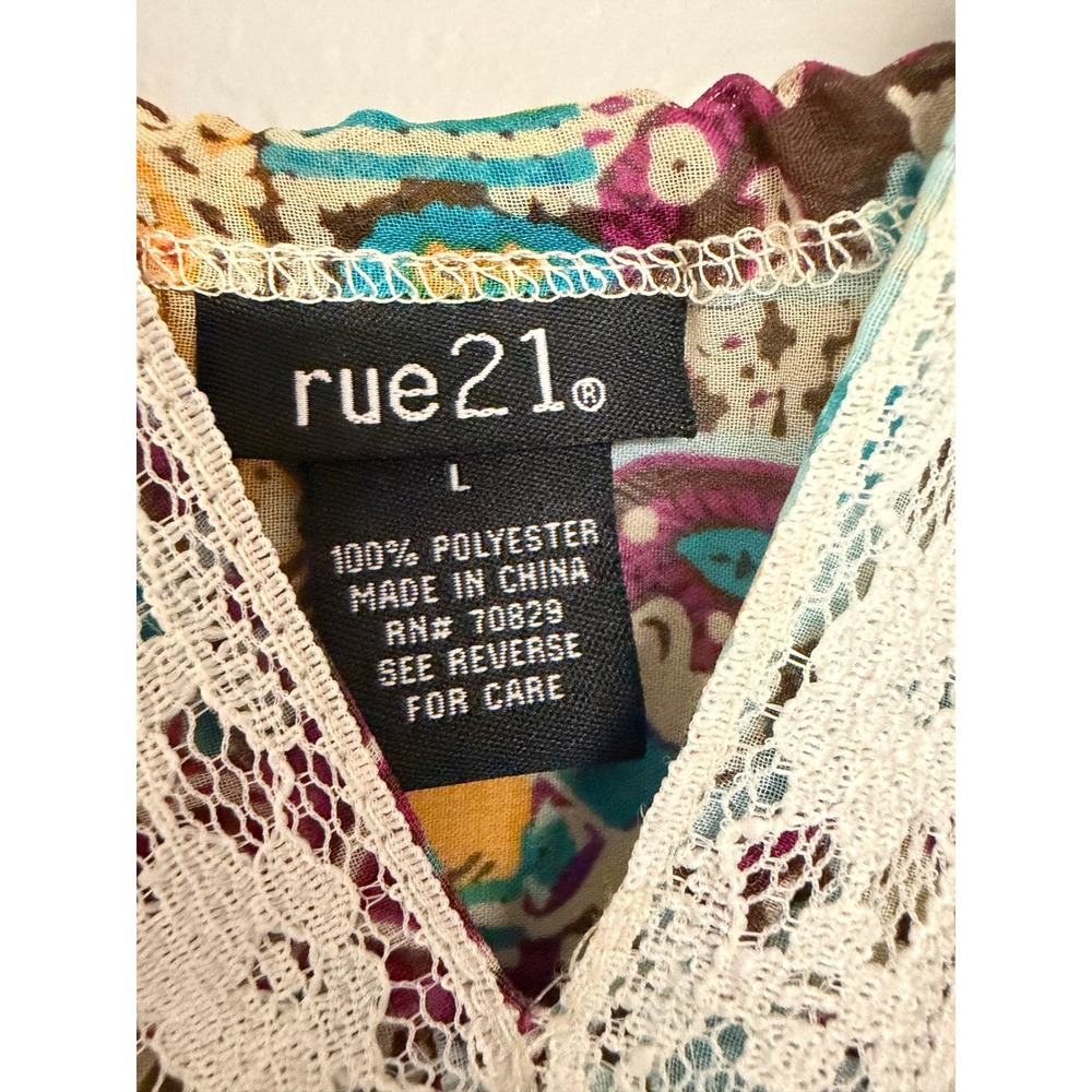 Rue 21 Womens Cold Shoulder Lace Trim Boho Paisley Patchwork Blouse Large Multi - Picture 2 of 3